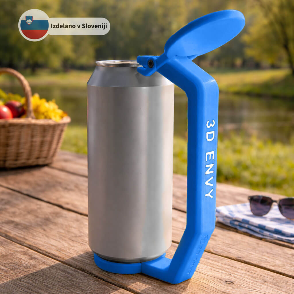 Držalo za pločevinke z imenom