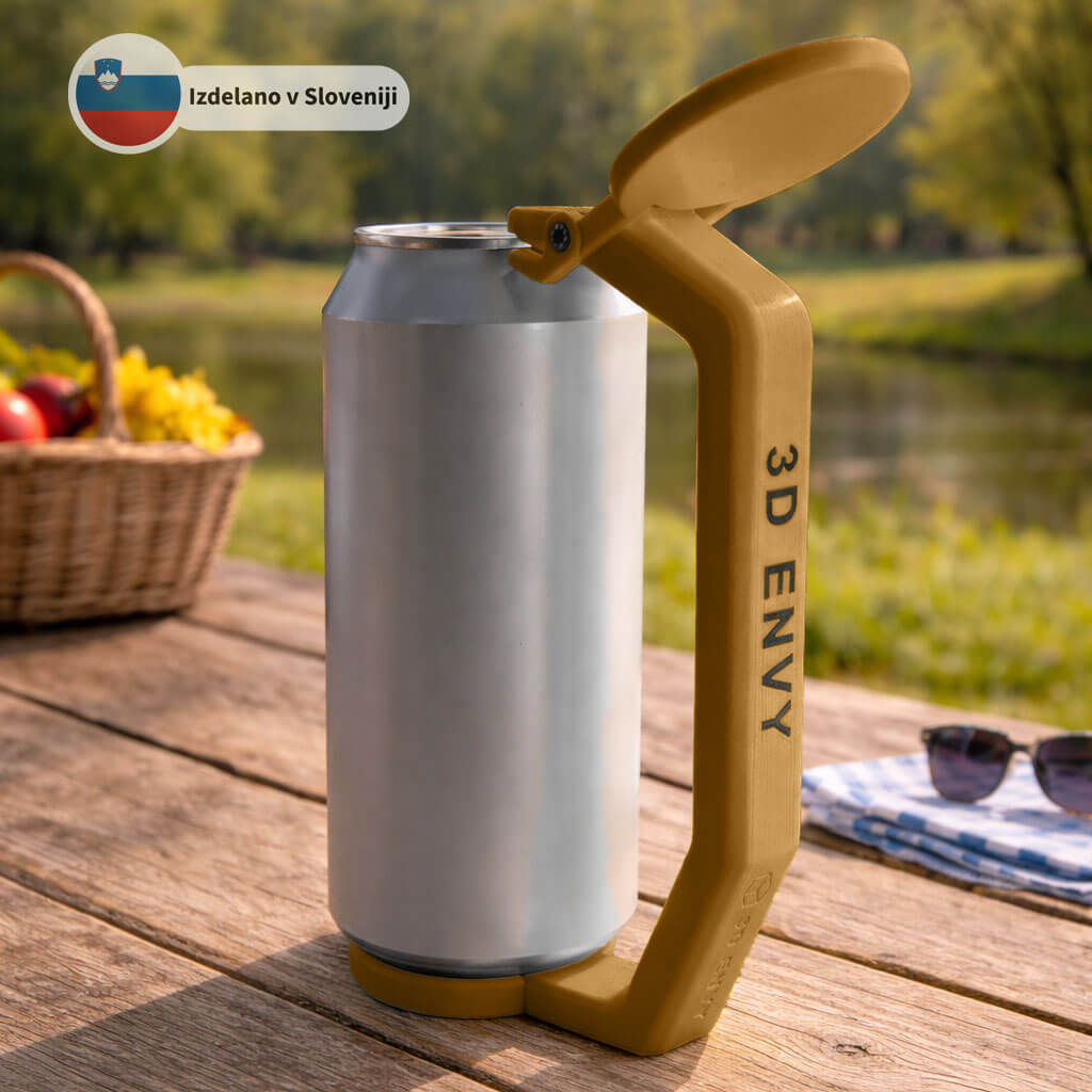 Držalo za pločevinke z imenom