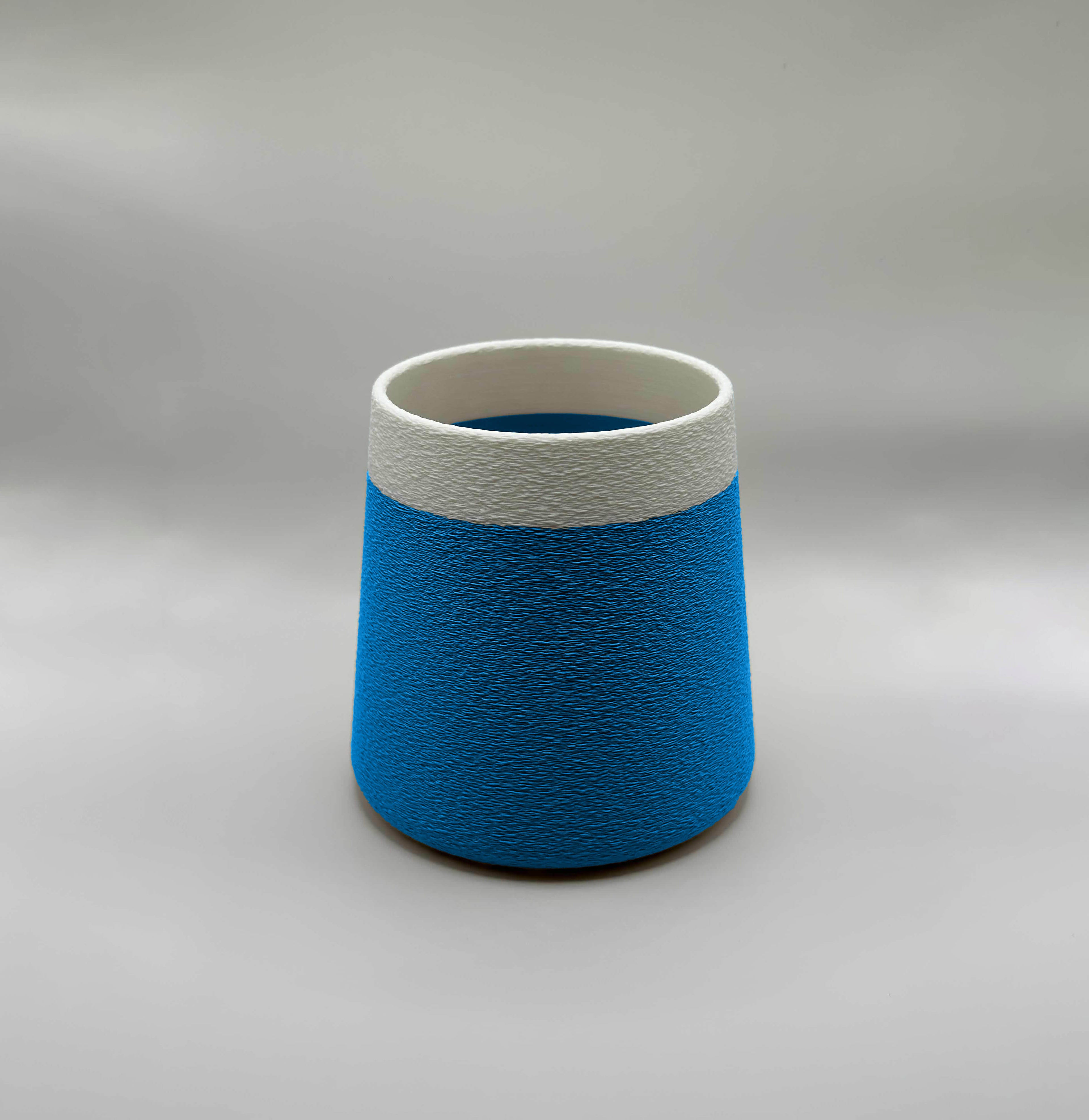 Lonček za zobne ščetke