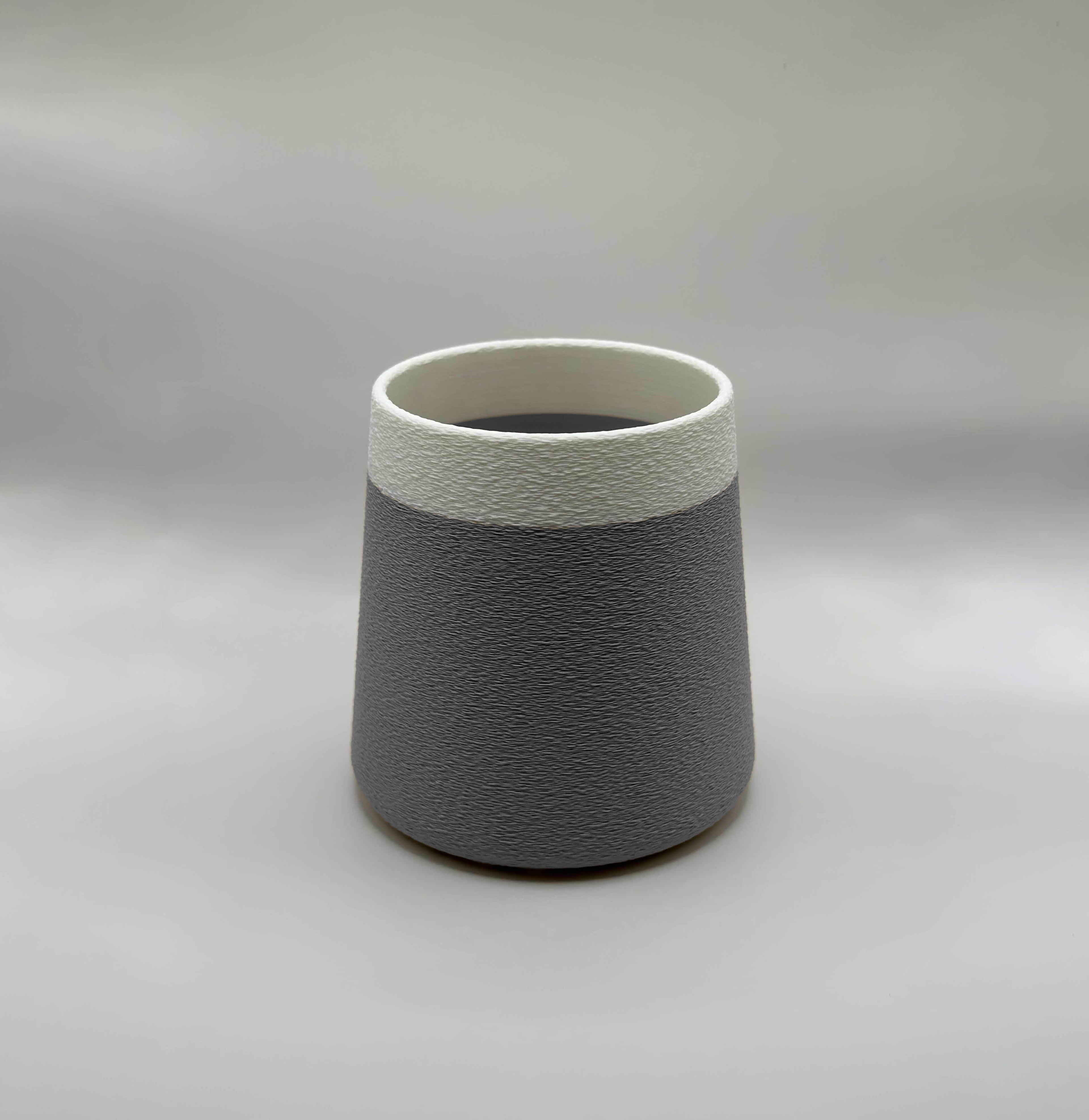 Lonček za zobne ščetke