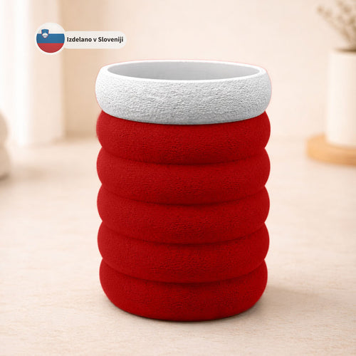 Držalo za kuhinjski pribor